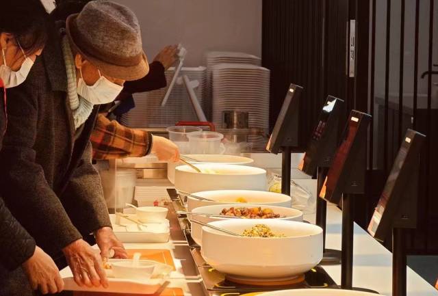 优质又“聪明”，福田区的长者饭堂让关爱更细腻